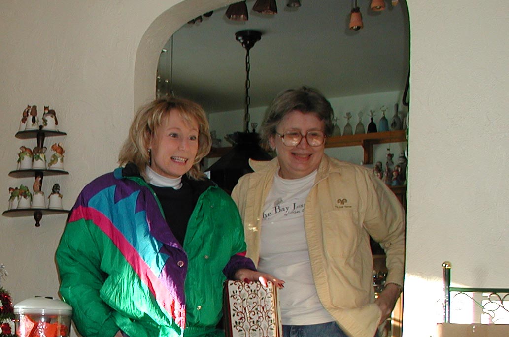 Joni and Carol.jpg